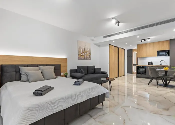 Luxury Riverside At Eurovea Apartman