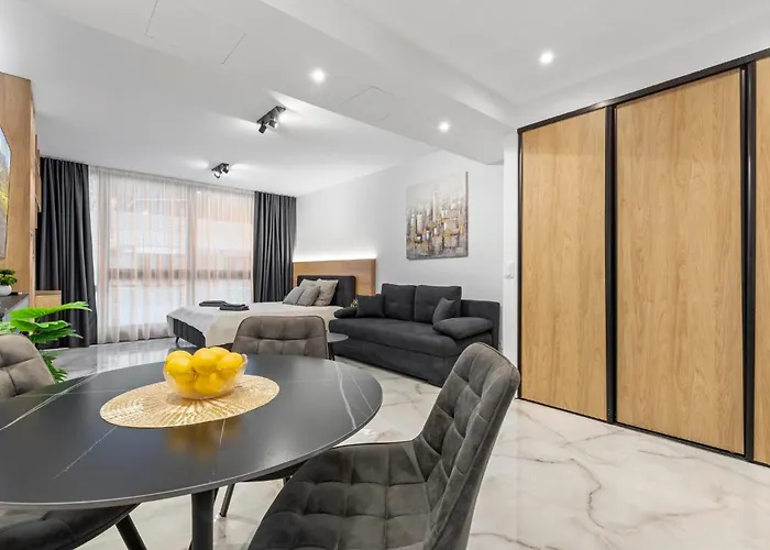 Luxury Riverside At Eurovea Apartament *